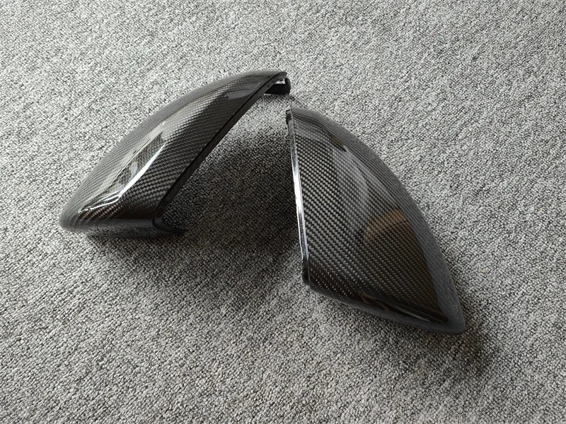 Used for  GT GT53 W207 High-quality Dry Carbon Fiber Rearview Mirror Cover Reflector Cover Body Kit